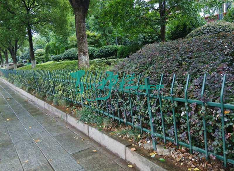img of 長沙園林綠化護欄工程
